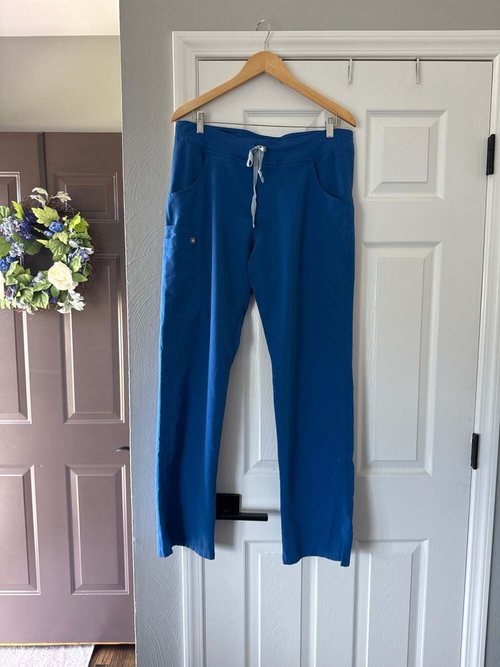 FIGS Livingston Basic Straight Leg Scrub Pants Royal Blue Size Medium Tall M/T